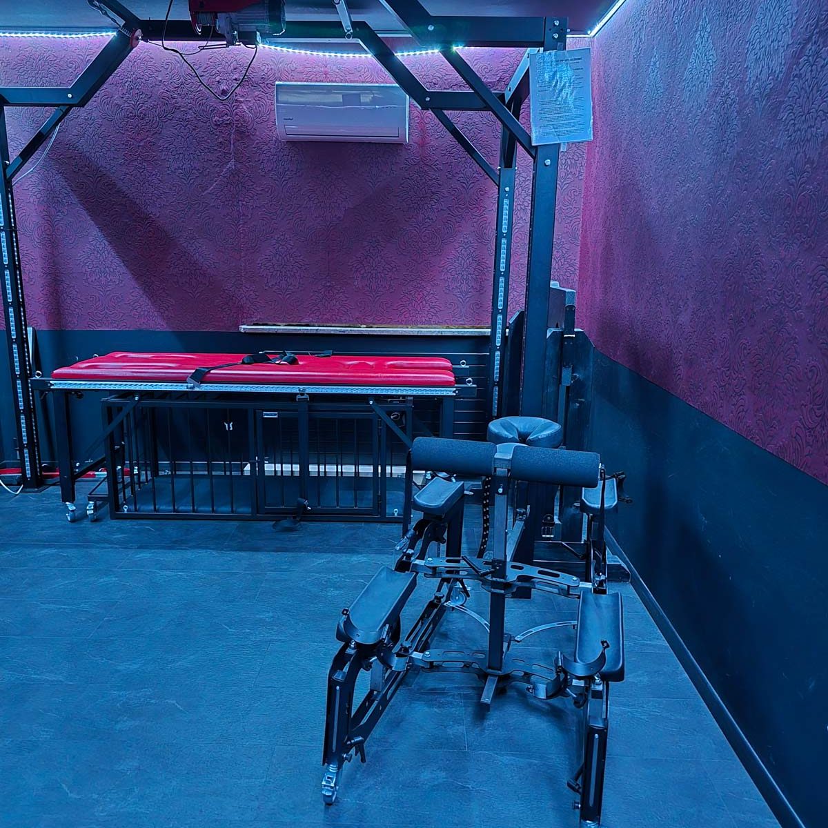Kinky-Love-Lounge-Munderfing-Swinger-BDSM-Fetisch